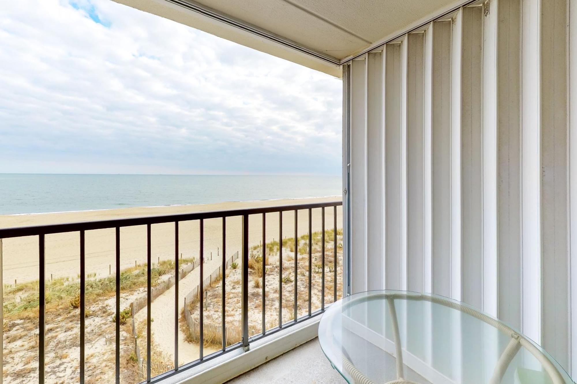 Waikiki Condos Ocean City Rum bild